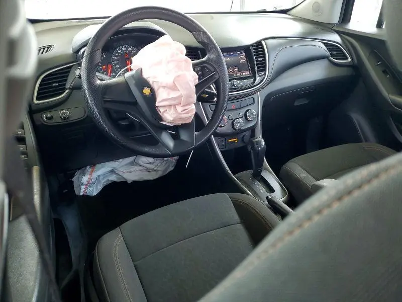 2021 CHEVROLET TRAX LS  