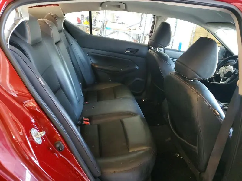 2021 NISSAN ALTIMA SR  