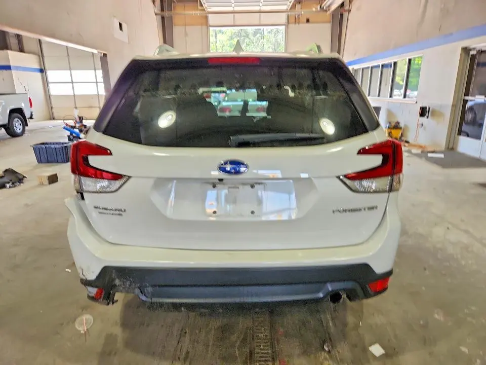 2019 SUBARU FORESTER LIMITED  