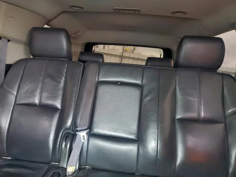 2014 CHEVROLET SUBURBAN K1500 LT  