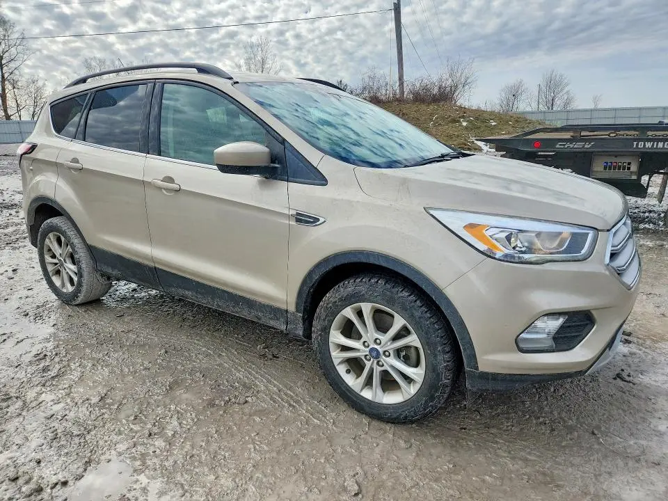 2018 FORD ESCAPE SEL  