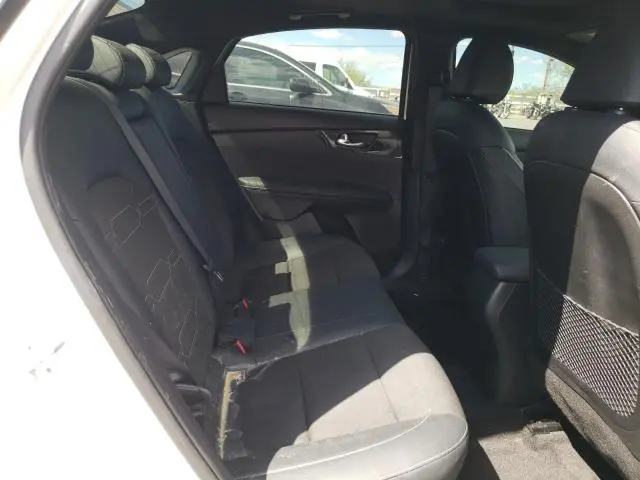 2022 KIA FORTE GT LINE  