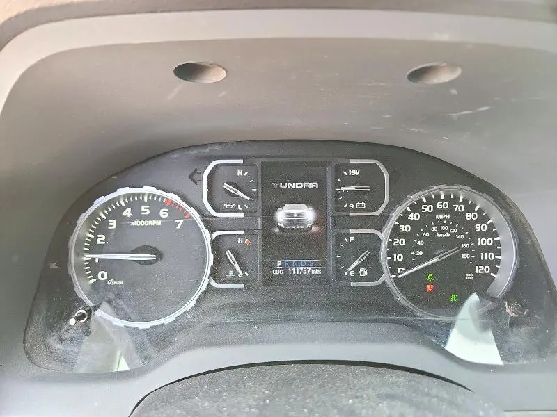 2019 TOYOTA TUNDRA CREWMAX SR5  