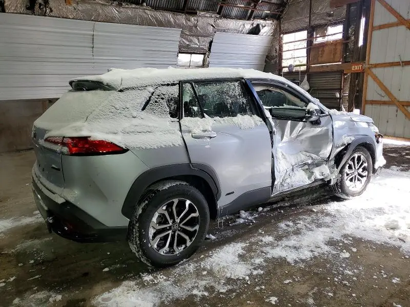 2024 TOYOTA COROLLA CROSS SE  