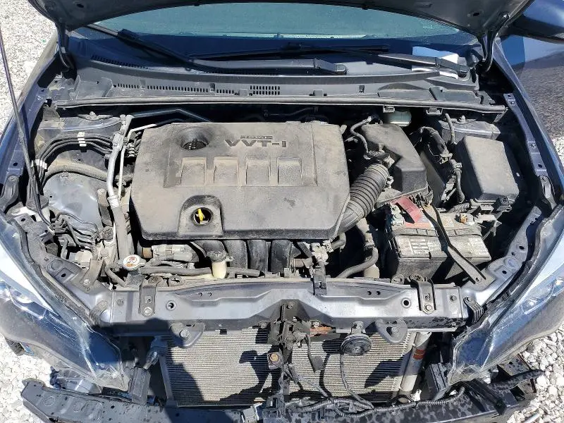 2017 TOYOTA COROLLA SE  