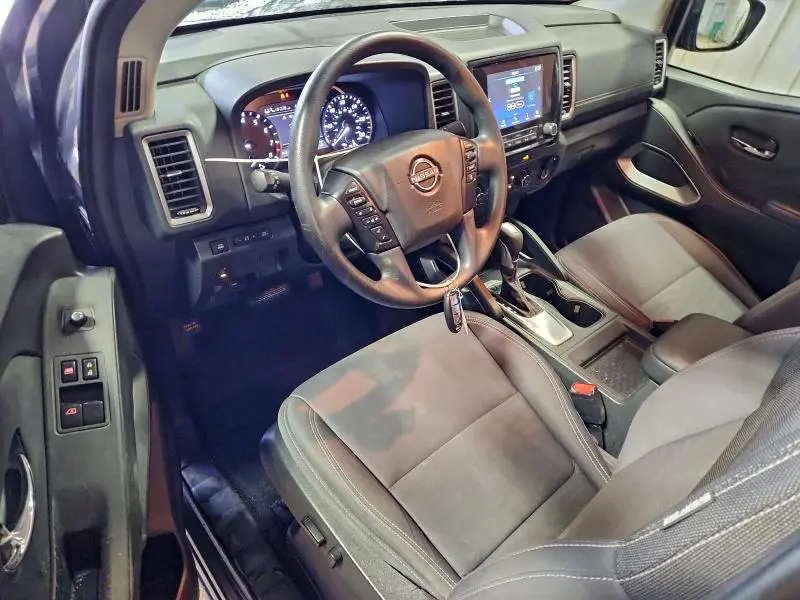 2022 NISSAN FRONTIER S  