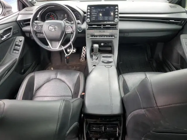 2019 TOYOTA AVALON XLE  