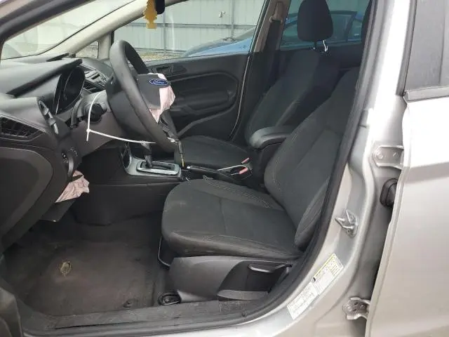 2017 FORD FIESTA SE  