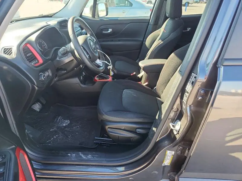 2017 JEEP RENEGADE TRAILHAWK  