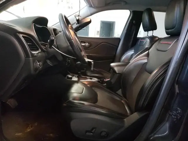 2019 JEEP CHEROKEE TRAILHAWK  