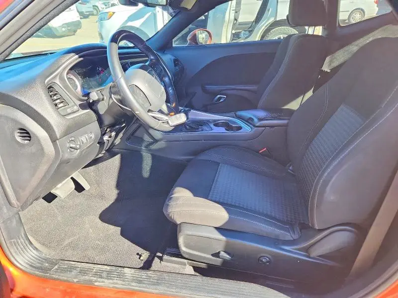 2020 DODGE CHALLENGER SXT  