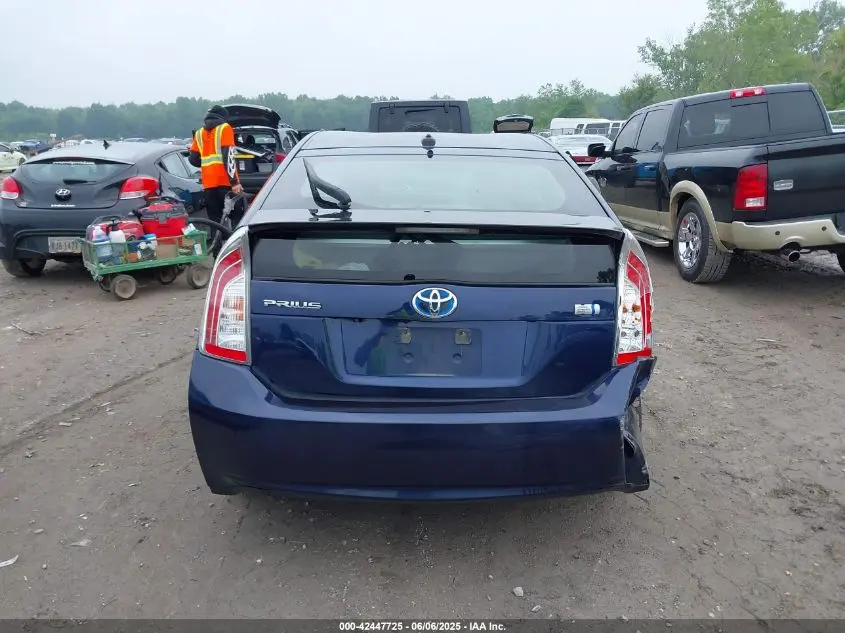 2014 TOYOTA PRIUS FOUR