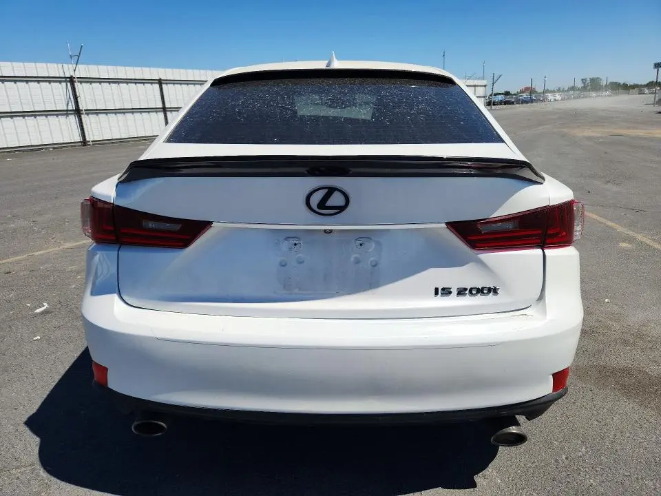 2016 LEXUS IS 200T  