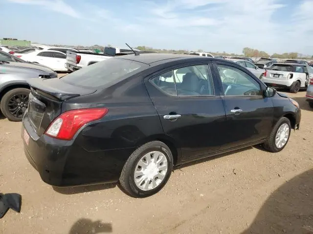 2019 NISSAN VERSA S  