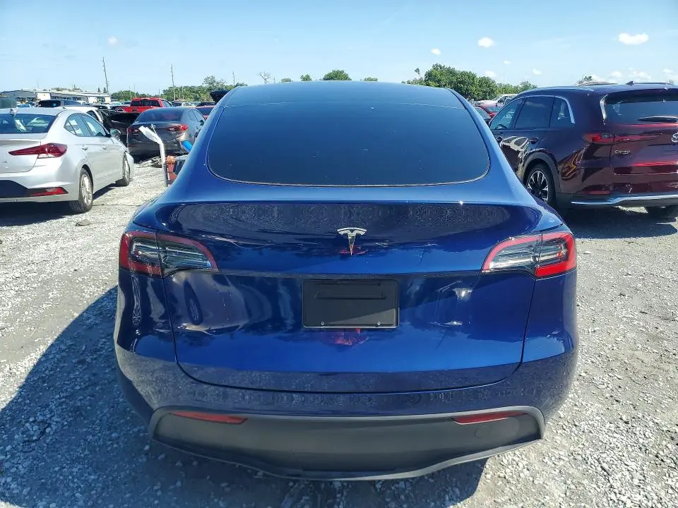 2024 TESLA MODEL Y   