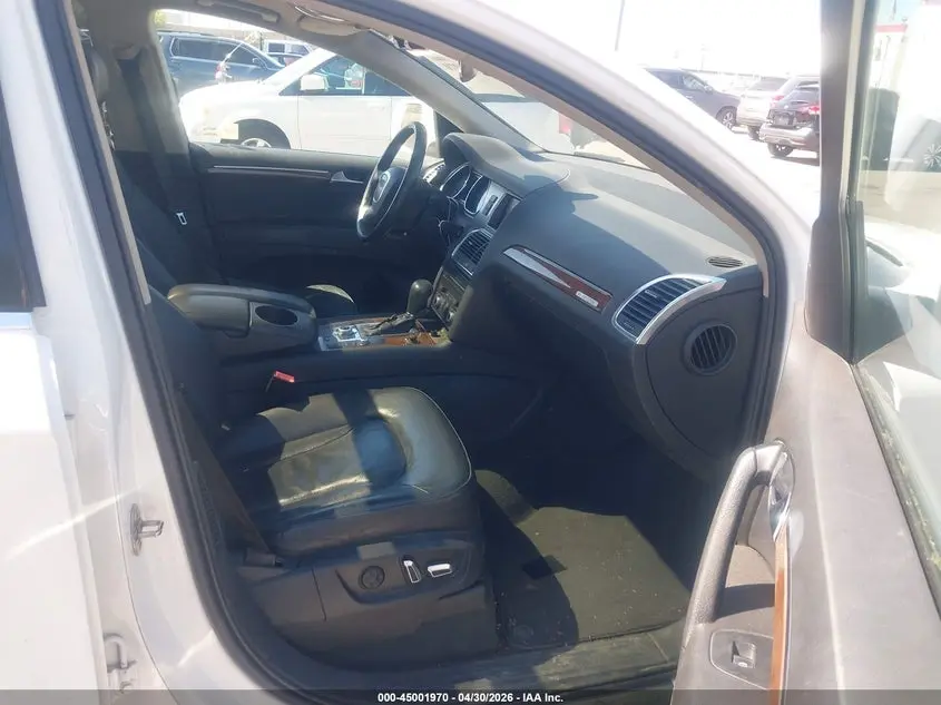 2011 AUDI Q7 3.0T PREMIUM