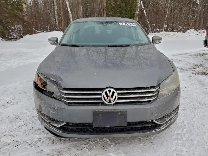 2014 VOLKSWAGEN PASSAT S  