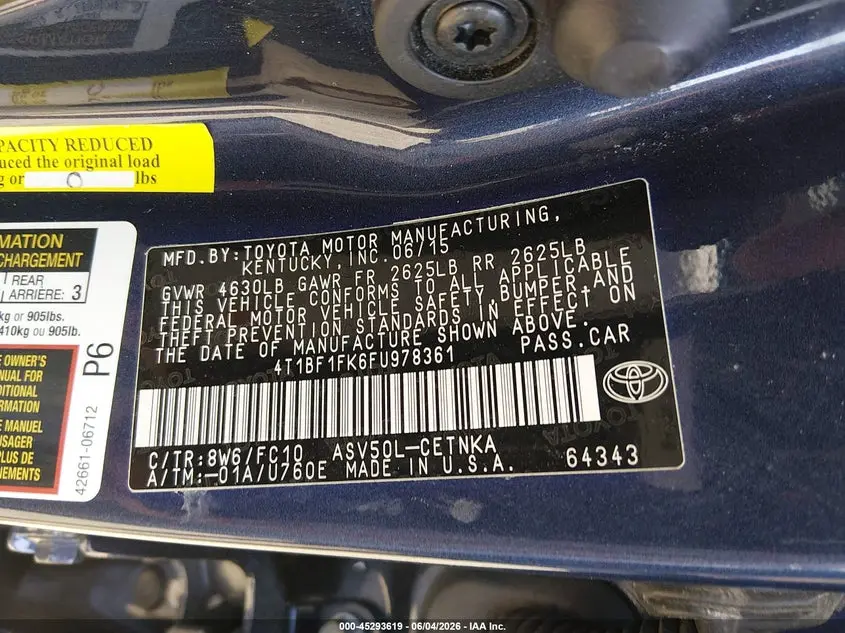 2015 TOYOTA CAMRY LE