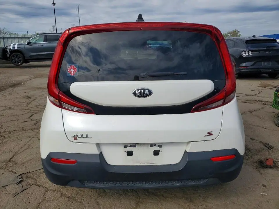 2021 KIA SOUL S  