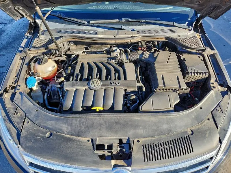 2014 VOLKSWAGEN CC VR6 4MOTION  