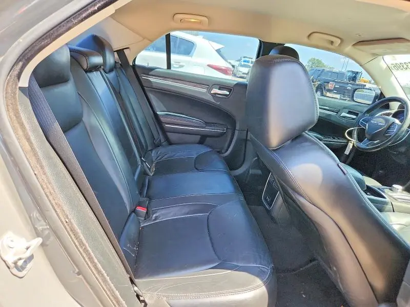 2017 CHRYSLER 300 LIMITED  