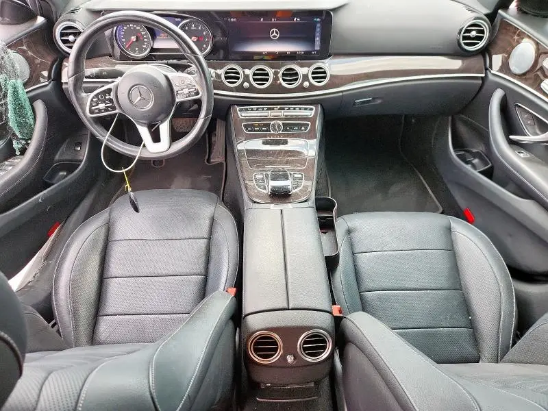 2019 MERCEDES-BENZ E 300  
