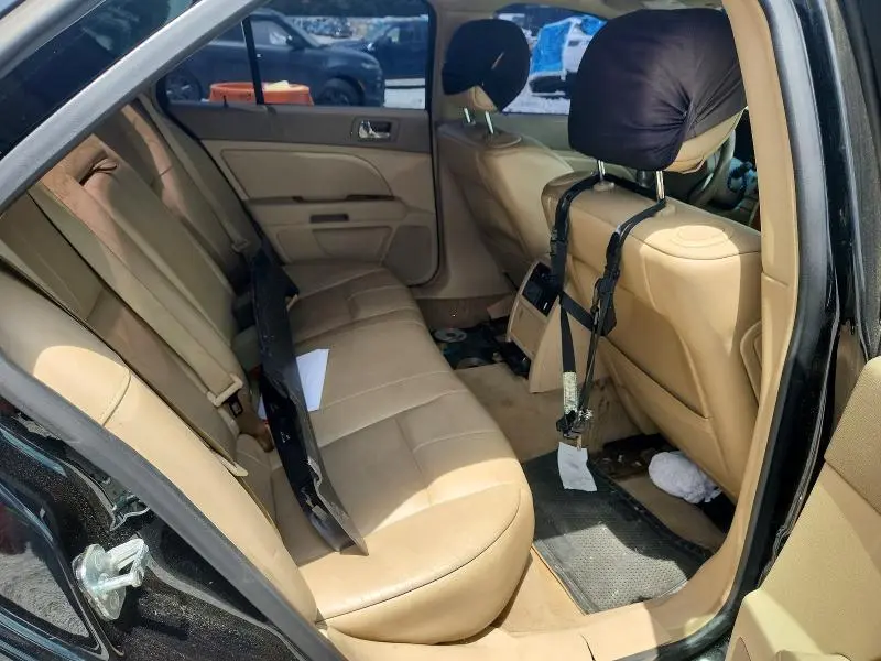 2011 CADILLAC STS LUXURY  