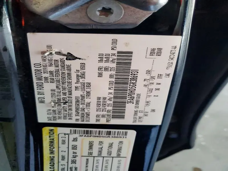 2016 FORD FUSION SE  