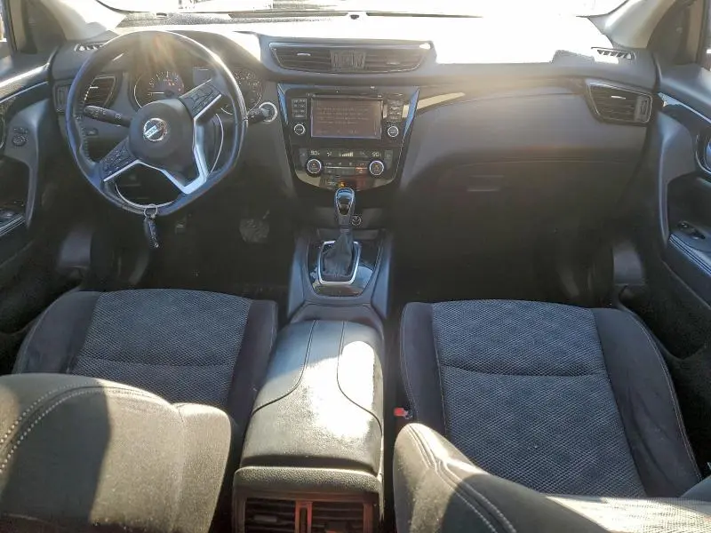 2017 NISSAN ROGUE SPORT S  