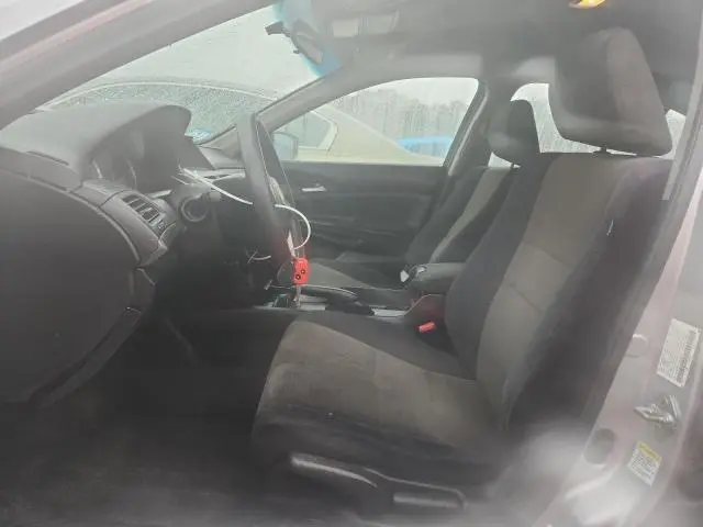 2010 HONDA ACCORD LX  