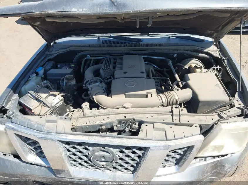 2017 NISSAN FRONTIER SV