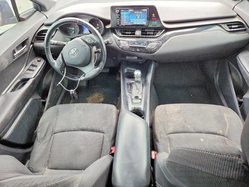 2018 TOYOTA C-HR XLE PREMIUM  