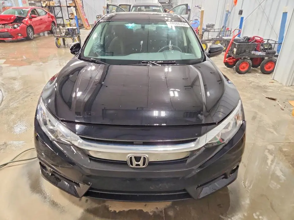 2018 HONDA CIVIC EX  