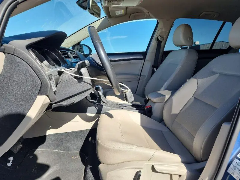 2016 VOLKSWAGEN E-GOLF SEL PREMIUM  