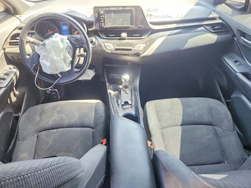 2018 TOYOTA C-HR XLE PREMIUM  