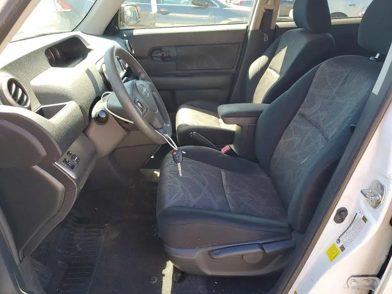 2015 SCION XB BASE  