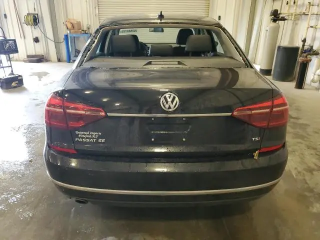 2018 VOLKSWAGEN PASSAT SE  
