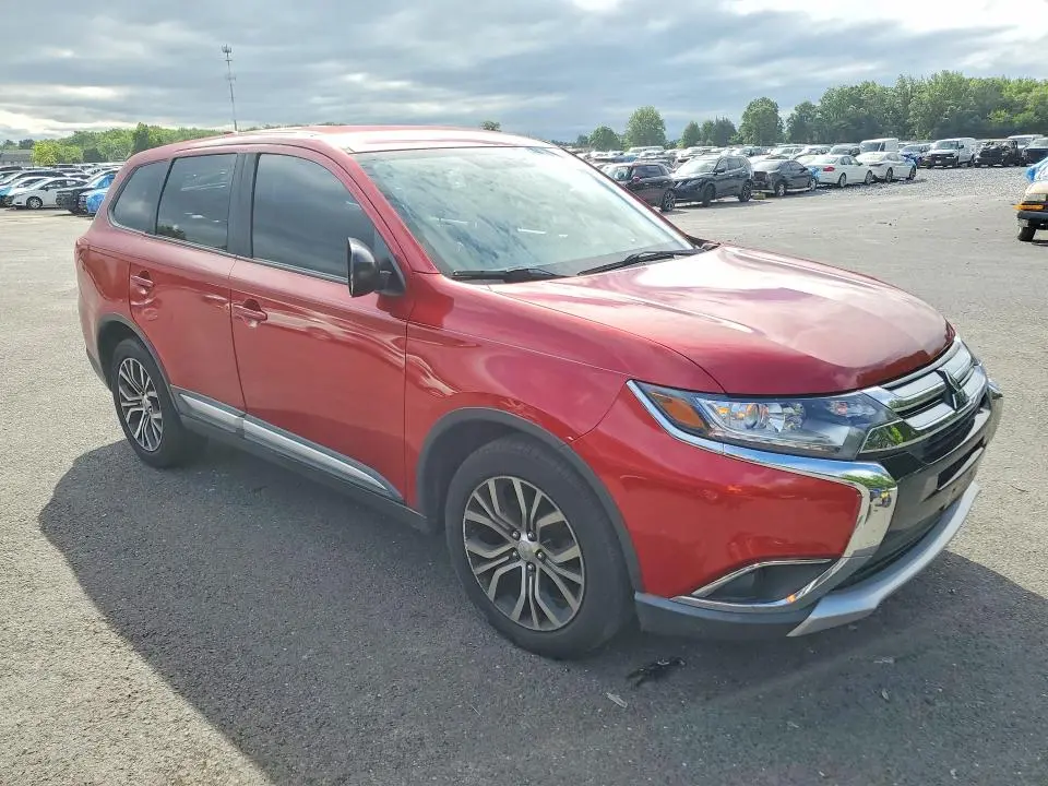 2018 MITSUBISHI OUTLANDER ES  