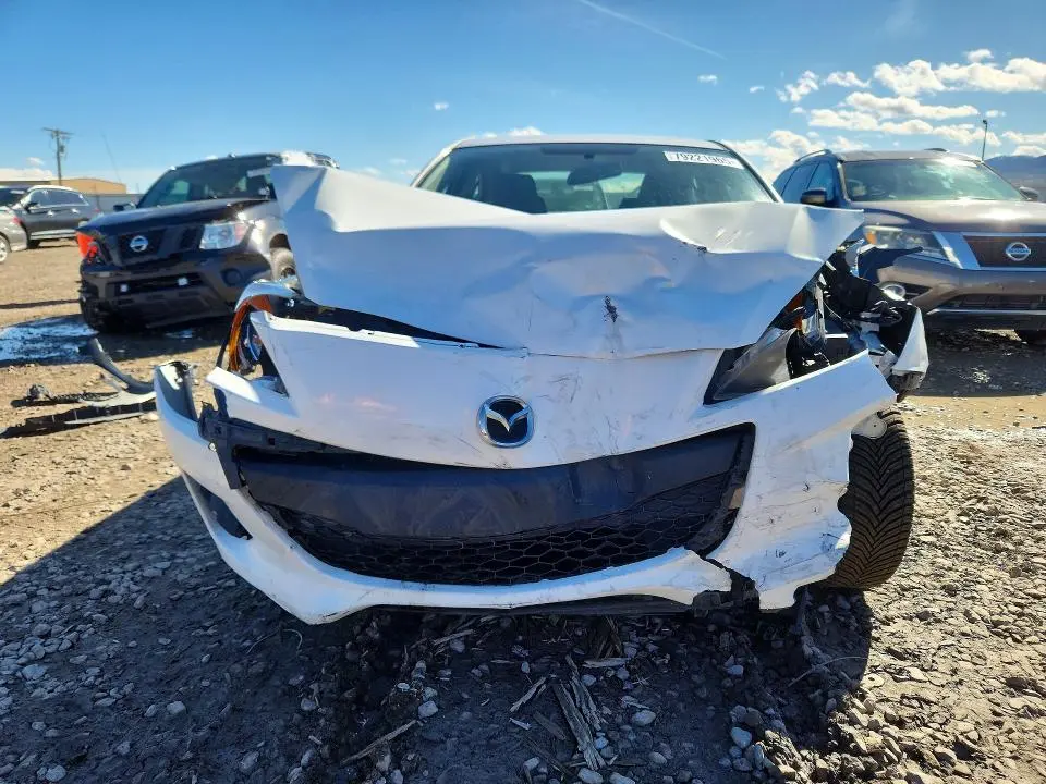2013 MAZDA 3 I  