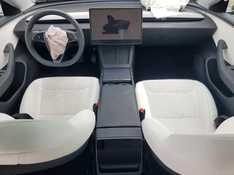 2026 TESLA MODEL 3   