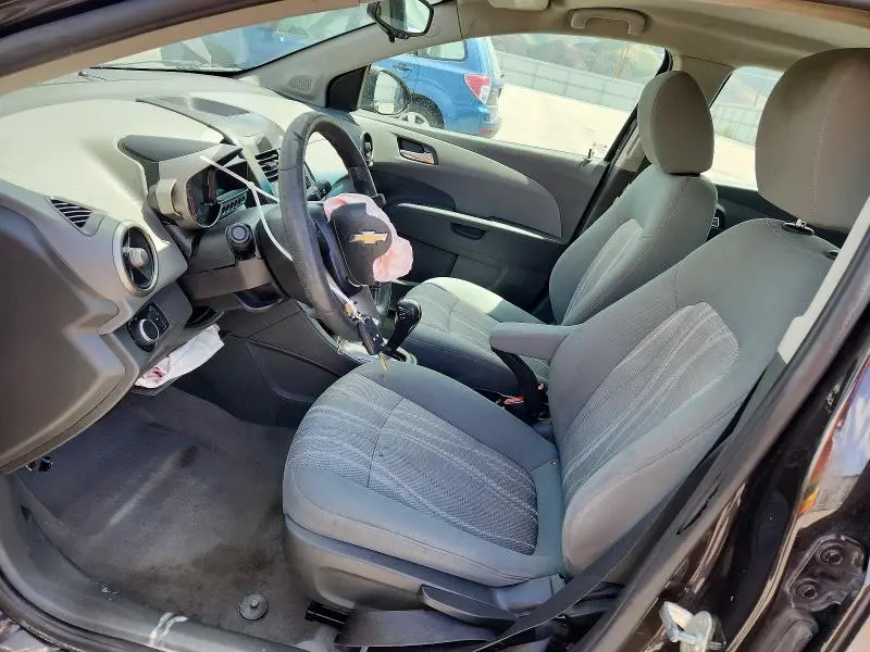 2015 CHEVROLET SONIC LT  
