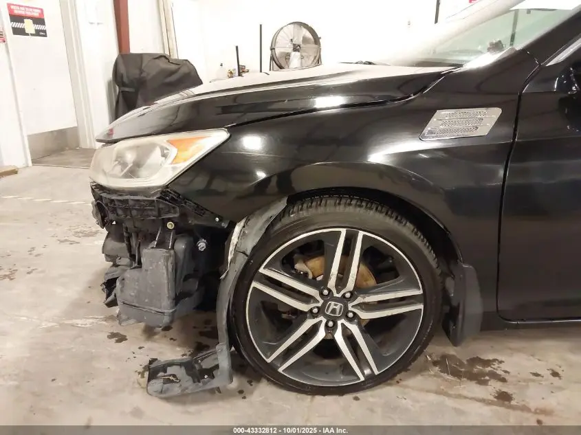 2017 HONDA ACCORD EX