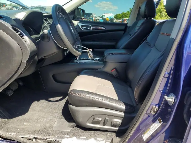 2020 NISSAN PATHFINDER SL  
