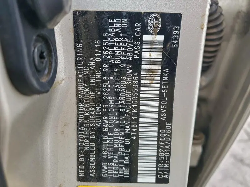 2016 TOYOTA CAMRY LE  