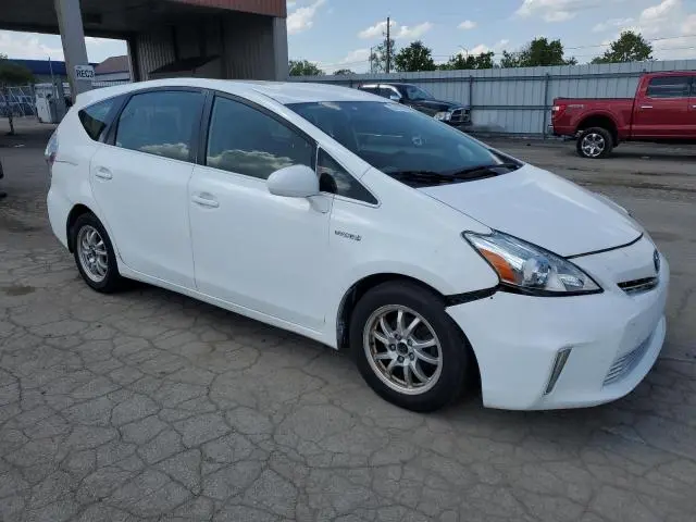 2012 TOYOTA PRIUS V   