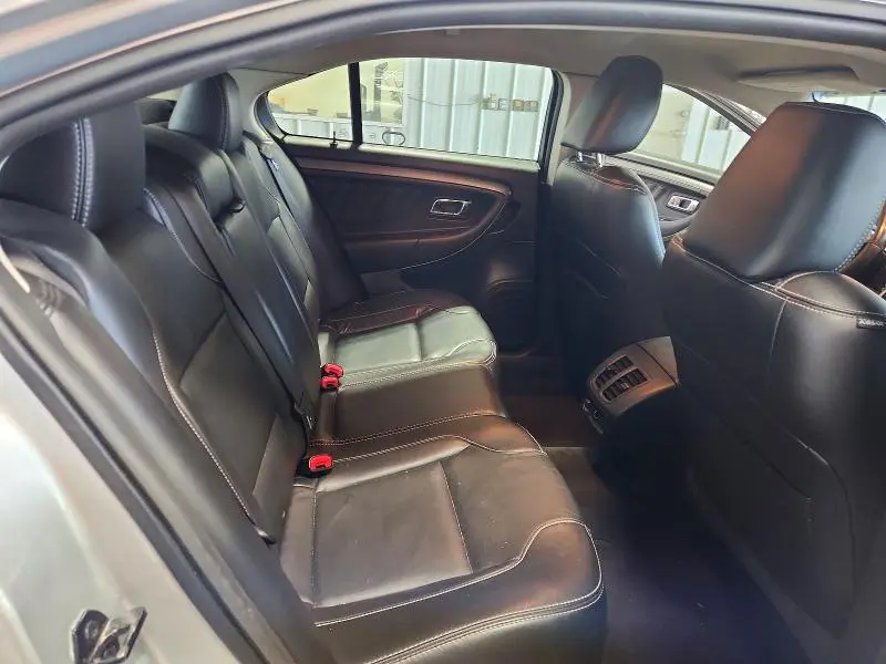2011 FORD TAURUS SEL  