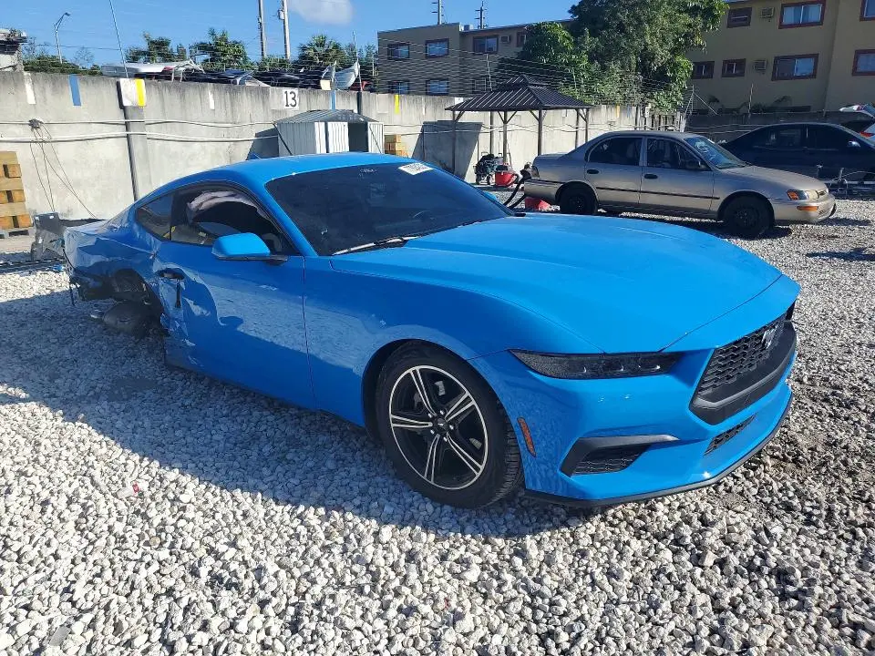 2025 FORD MUSTANG   