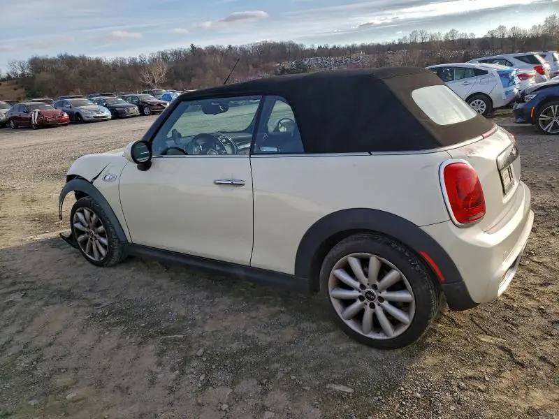 2017 MINI COOPER S  