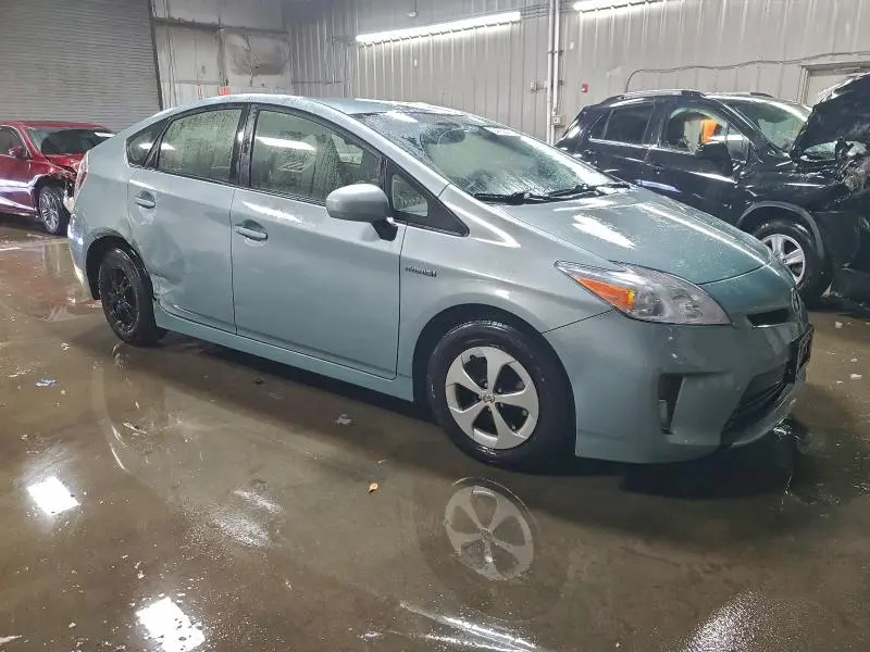 2014 TOYOTA PRIUS   