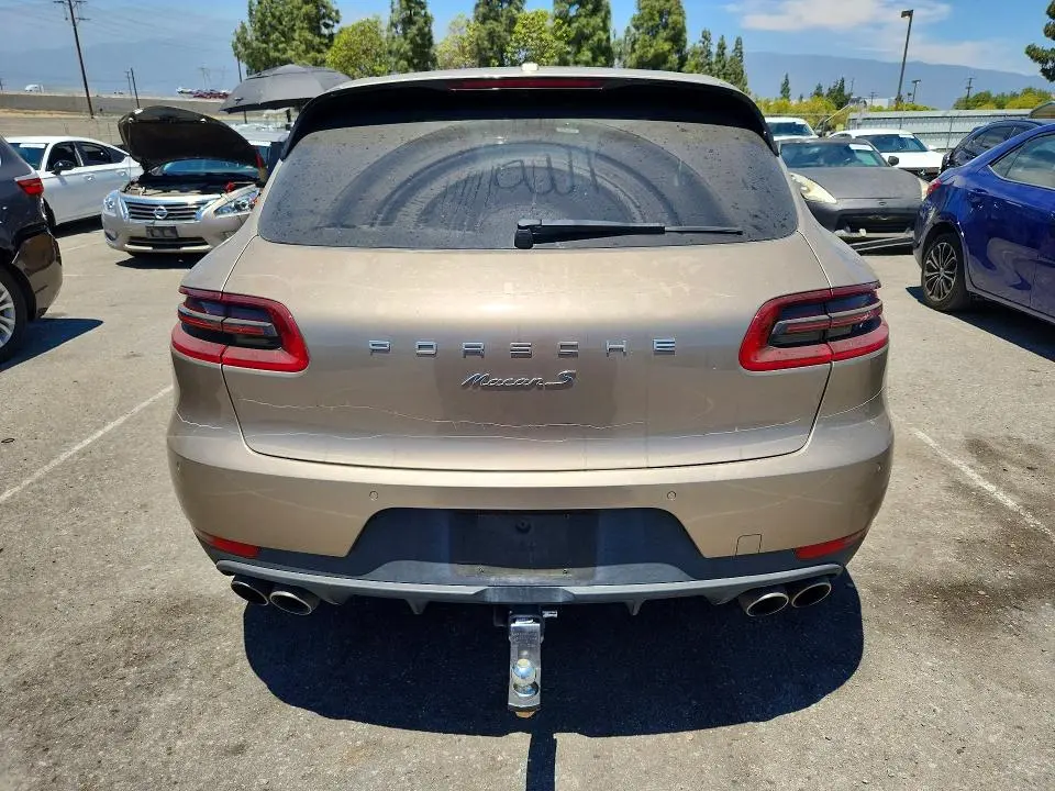 2017 PORSCHE MACAN S  